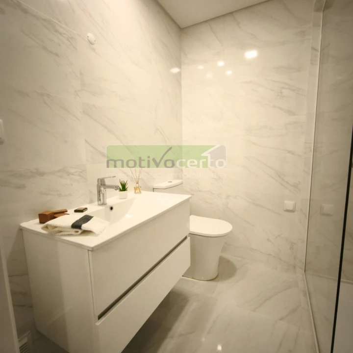 Apartamento T3 para Venda em Benfica Foto 21