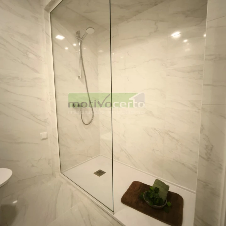 Apartamento T3 para Venda em Benfica Foto 22