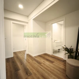 Apartamento T3 para Venda em Benfica