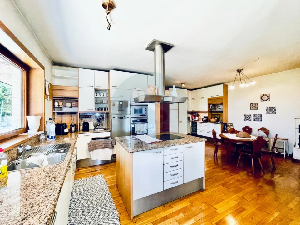 Moradia T5 para Venda em Bagunte, Ferreiró, Outeiro Maior e Parada Foto 19