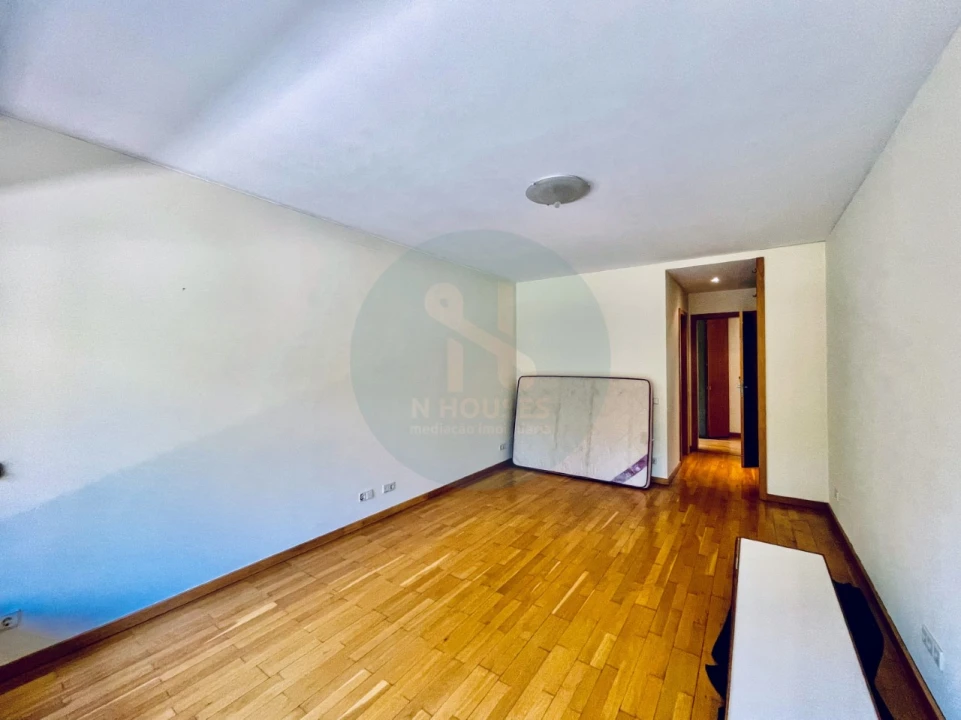 Moradia T5 para Venda em Bagunte, Ferreiró, Outeiro Maior e Parada Foto 32