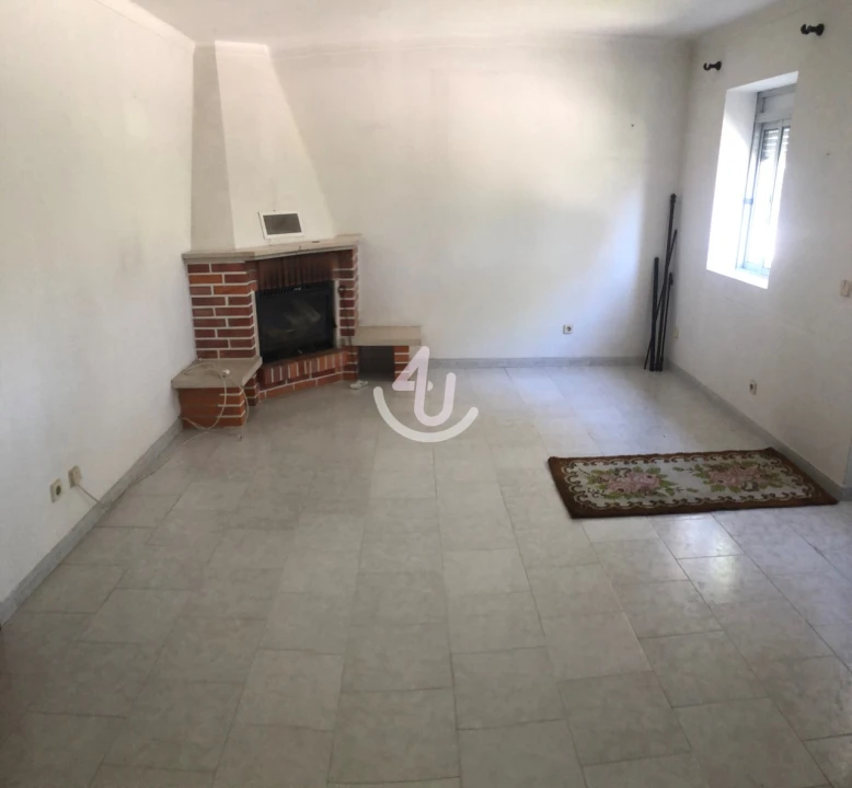 Moradia T3 para Venda em Evora de Alcobaça Foto 6