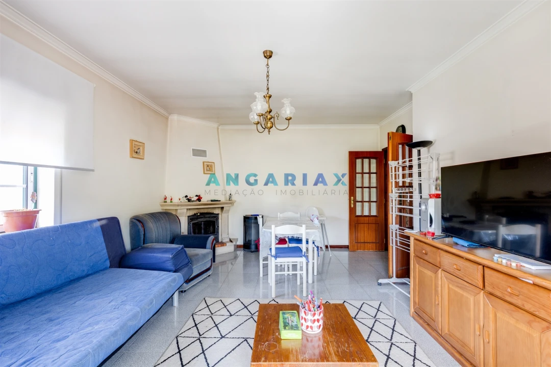 Apartamento T2 para Venda em Batalha Foto 1