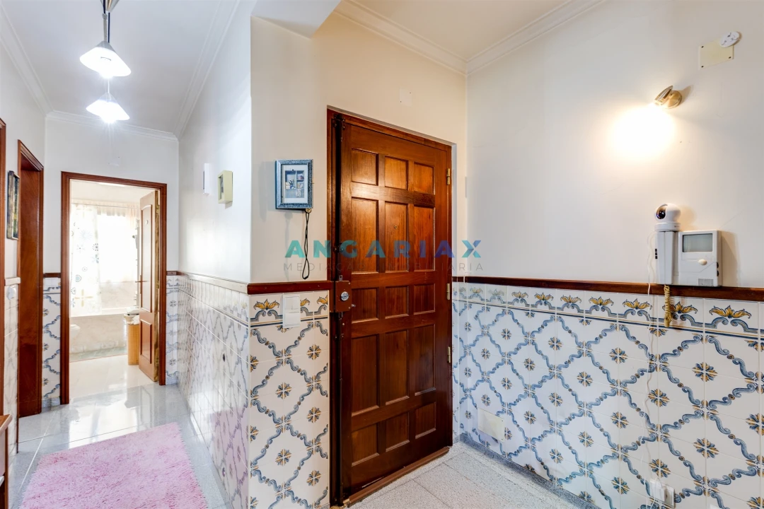 Apartamento T2 para Venda em Batalha Foto 8