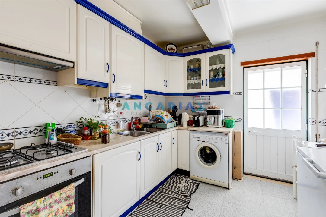 Apartamento T2 para Venda em Batalha Foto 6