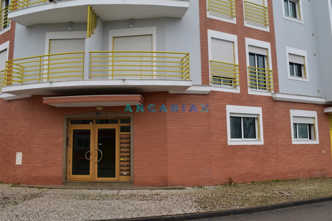 Apartamento T2 para Venda em Samora Correia Foto 32