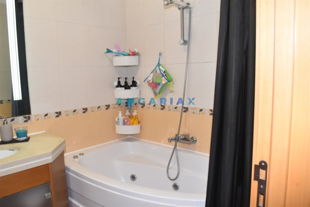 Apartamento T2 para Venda em Samora Correia Foto 22