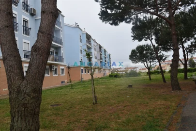 Apartamento T2 para Venda em Samora Correia