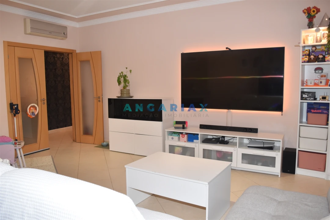 Apartamento T2 para Venda em Samora Correia Foto 3