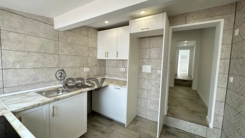 Moradia T2 para Venda em Selmes