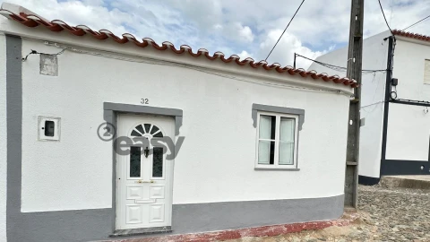 Moradia T2 para Venda em Selmes