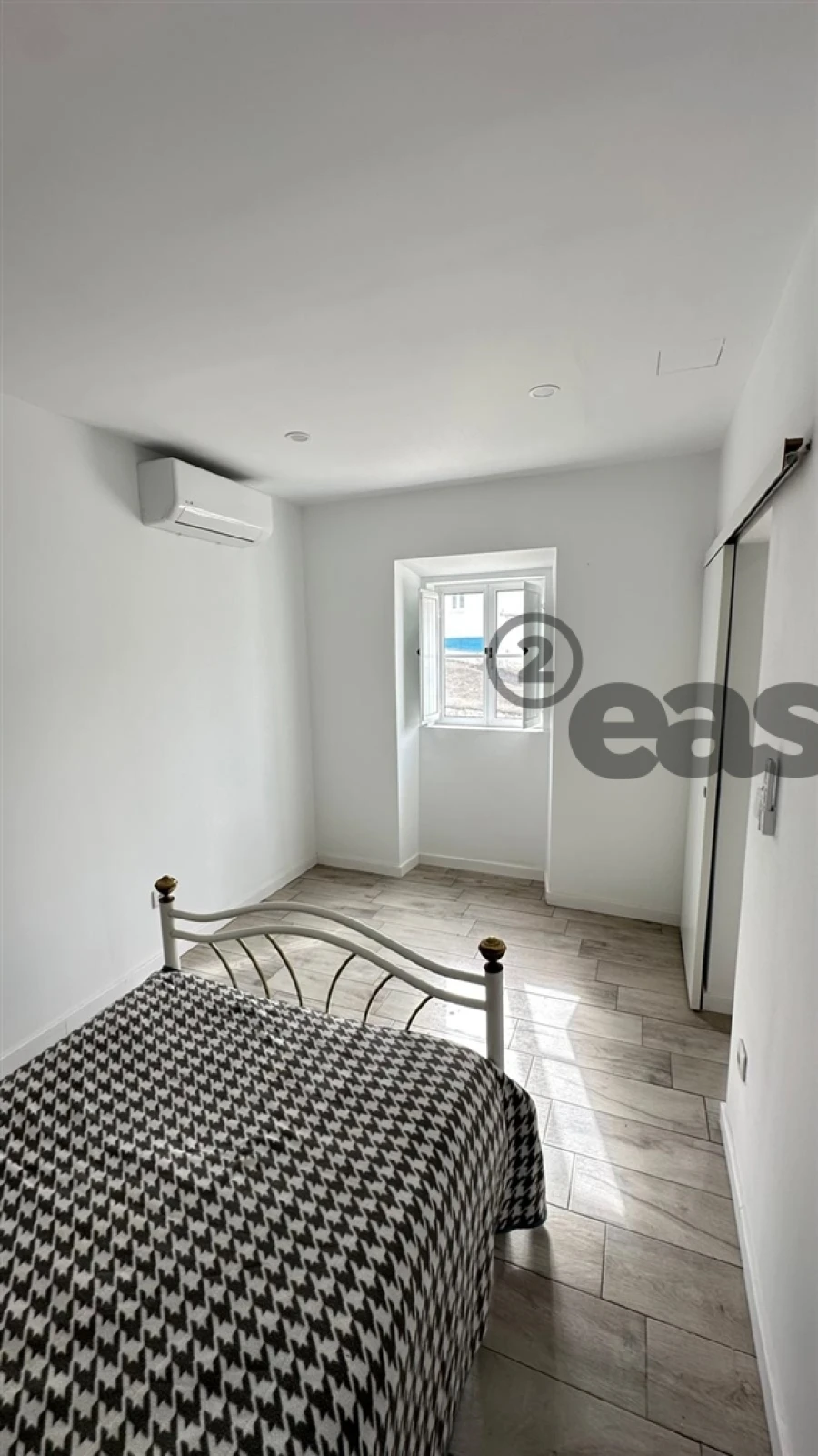 Moradia T2 para Venda em Selmes Foto 11