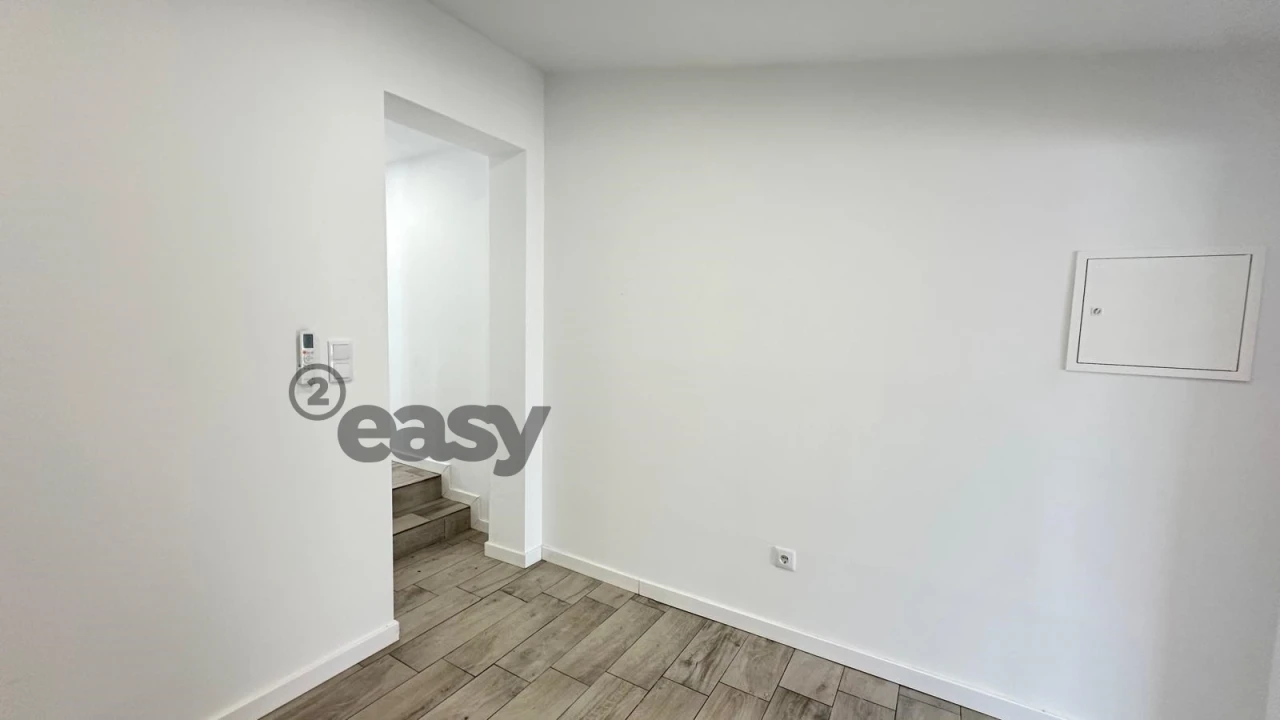 Moradia T2 para Venda em Selmes Foto 13