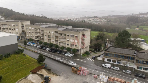 Apartamento T2 para Arrendamento em Azurem