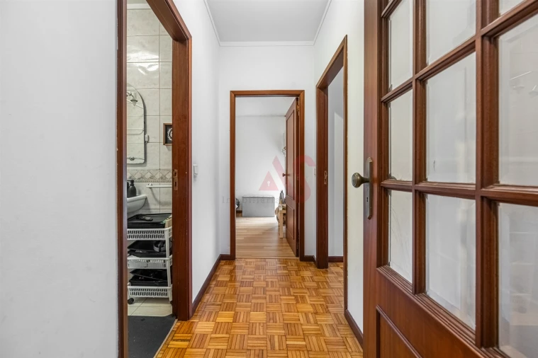 Apartamento T2 para Arrendamento em Azurem Foto 7