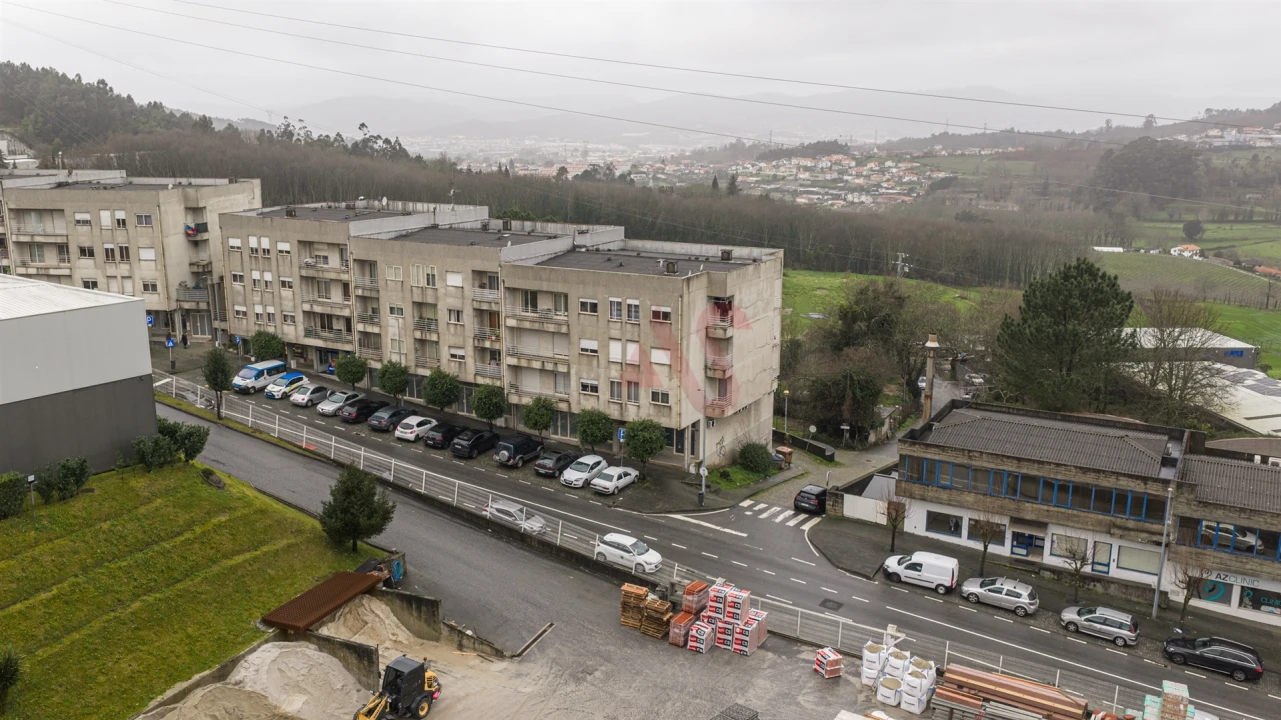 Apartamento T2 para Arrendamento em Azurem Foto 13