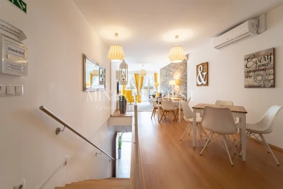 Prédio para Trespasse em Braga (Maximinos, Sé e Cividade)