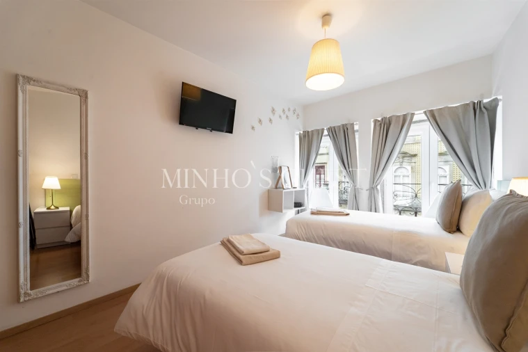 Prédio para Trespasse em Braga (Maximinos, Sé e Cividade) Foto 37