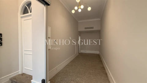 Loja para Arrendamento em Braga (Maximinos, Sé e Cividade)