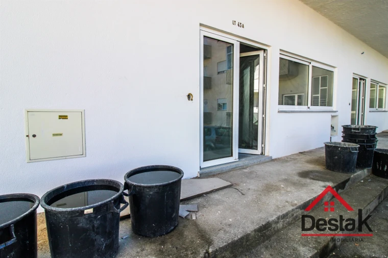 Apartamento T4 para Venda em Viseu Foto 20