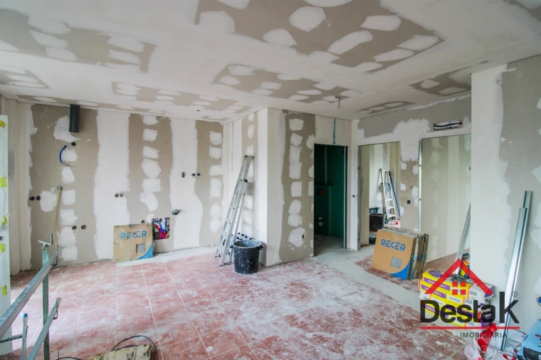 Apartamento T4 para Venda em Viseu Foto 5