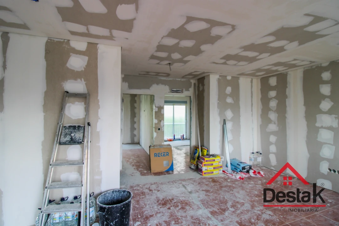 Apartamento T4 para Venda em Viseu Foto 4