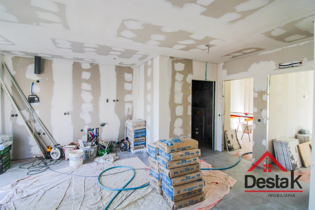 Apartamento T4 para Venda em Viseu Foto 14