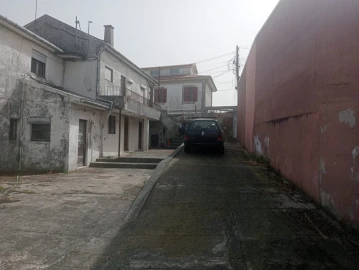 Moradia T6 para Venda em Custóias, Leça do Balio e Guifões