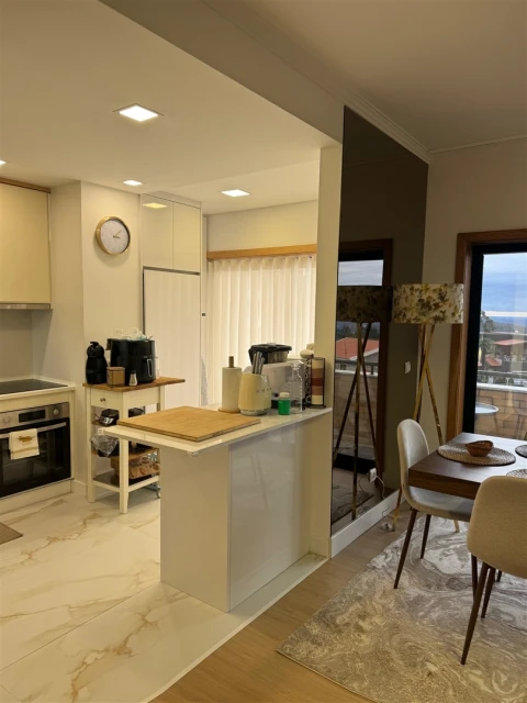 Apartamento T2 para Venda em São João de Ver