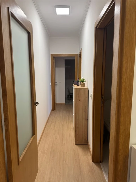 Apartamento T2 para Venda em São João de Ver