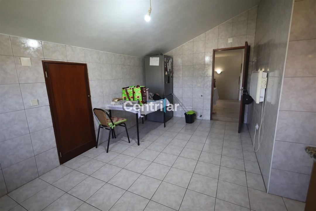 Prédio para Venda em Campo Foto 22