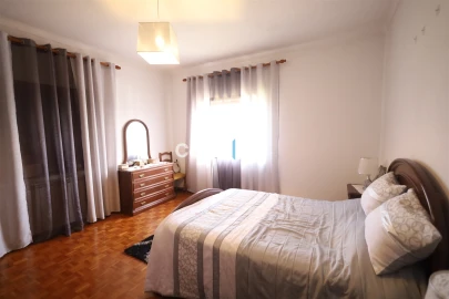 Prédio para Venda em Campo