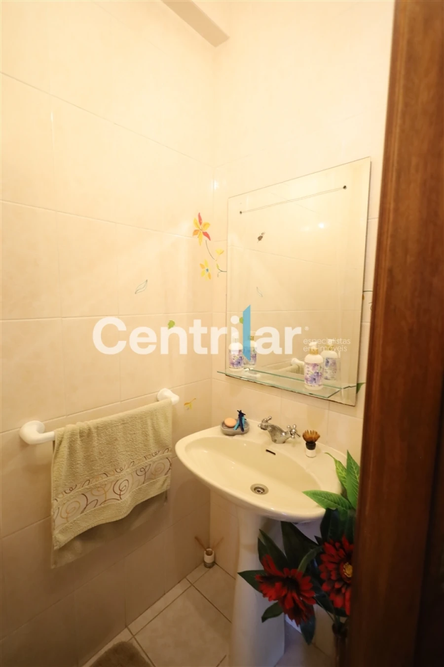 Prédio para Venda em Campo Foto 3