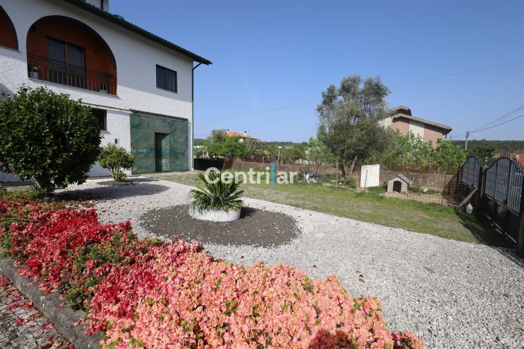 Prédio para Venda em Campo Foto 25