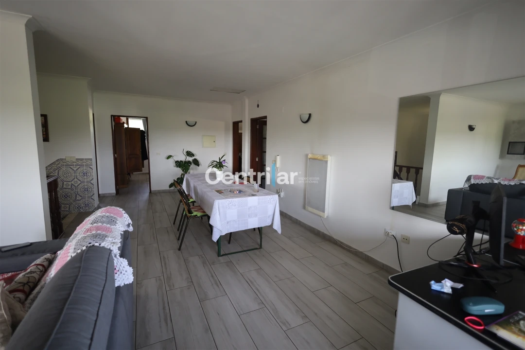 Prédio para Venda em Campo Foto 18