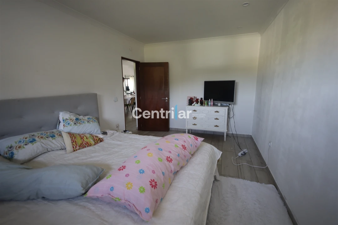 Prédio para Venda em Campo Foto 17