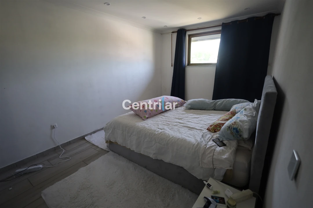 Prédio para Venda em Campo Foto 16