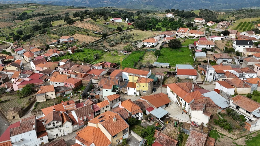 Moradia T2 para Venda em Vilar Chão Foto 9