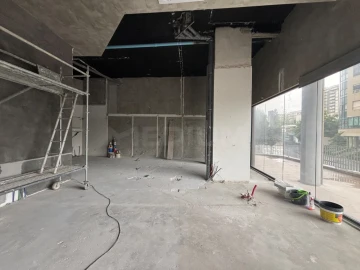 Loja para Venda em Cidade da Maia