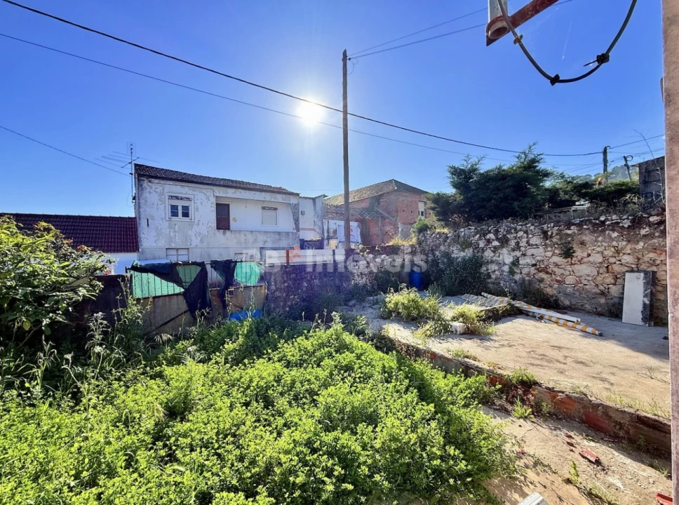 Moradia T3 para Venda em Chancelaria Foto 16