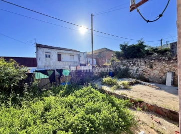 Moradia T3 para Venda em Chancelaria