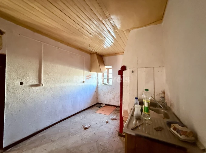 Moradia T3 para Venda em Chancelaria Foto 11