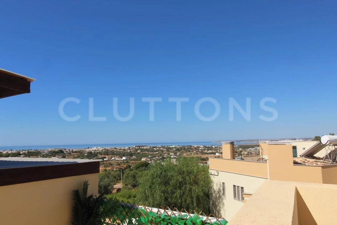 Moradia T2 para Venda em Albufeira e Olhos de Água Foto 32