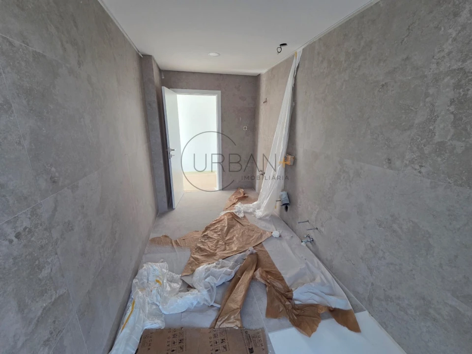 Moradia T4 para Venda em São João de Lourosa Foto 10