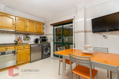 Apartamento T3 para Arrendamento em Barreiro e Lavradio