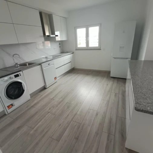 Apartamento T2 para Venda em Marvila, Ribeira Santarém, São Salvador, São Nicolau Foto 3