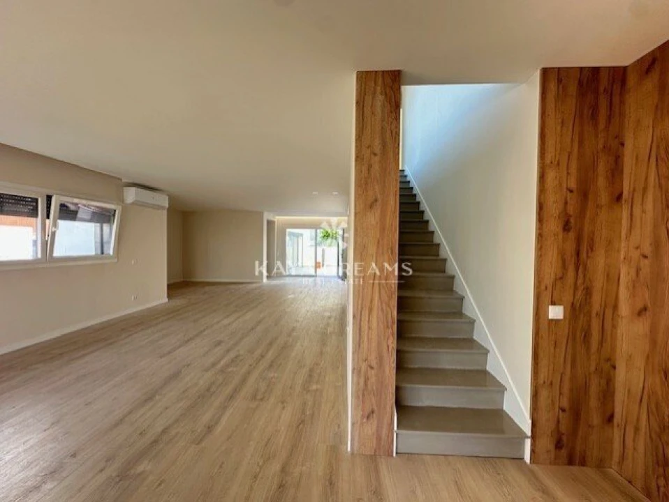 Moradia T5 para Venda em Ponte do Rol Foto 12