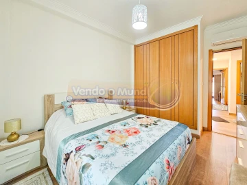 Apartamento T2 para Venda em Encosta do Sol