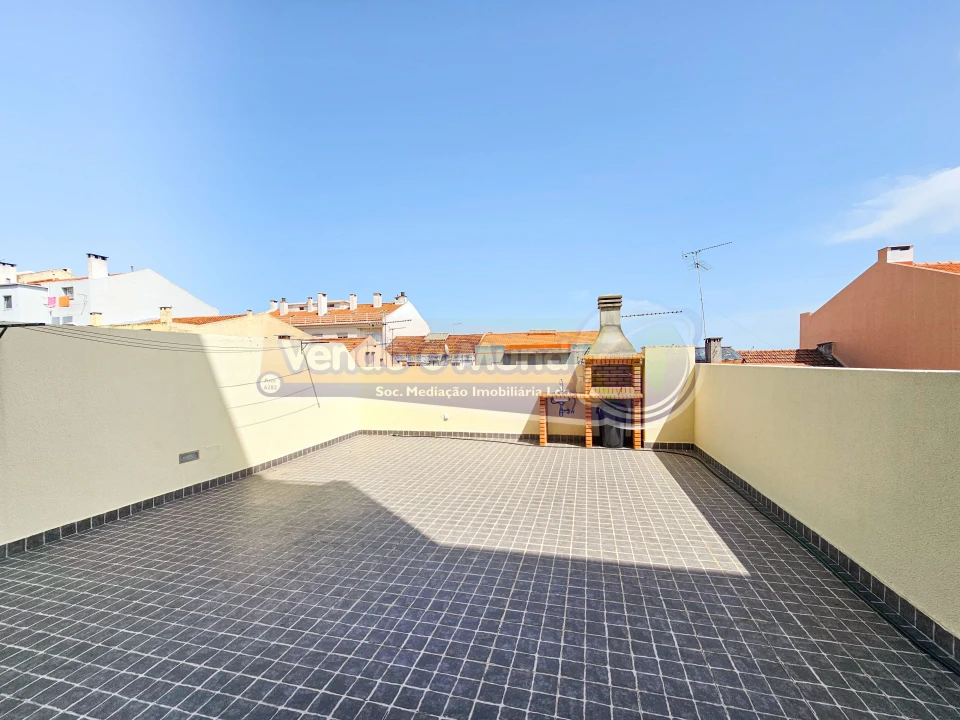 Apartamento T2 para Venda em Encosta do Sol Foto 11