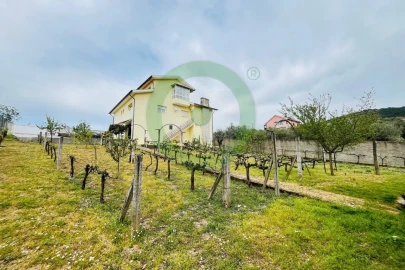 Moradia T4 para Venda em Vilar de Nantes